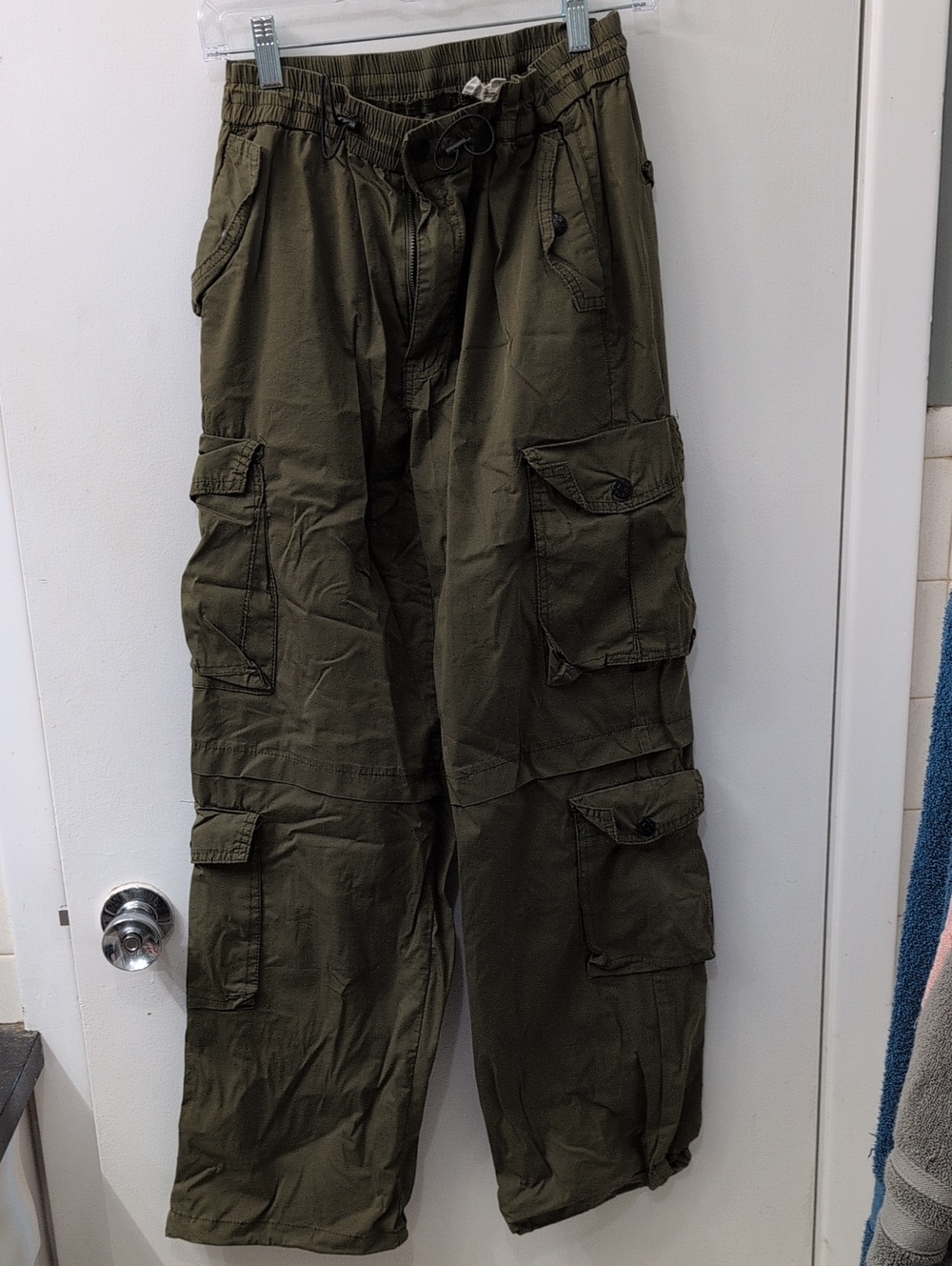 Women's Olive Cargo Pants - Utility Style